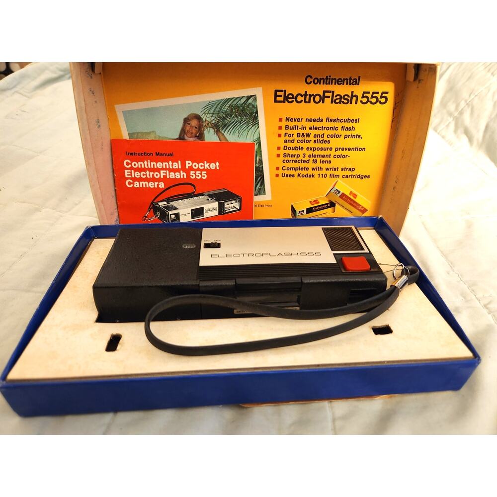 70's Continental ElectroFlash 555 Retro 110 film camera Original box & Manual